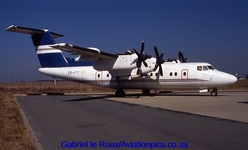 DHC-7 Dash 7. de Haviiland Aircraft South Africa